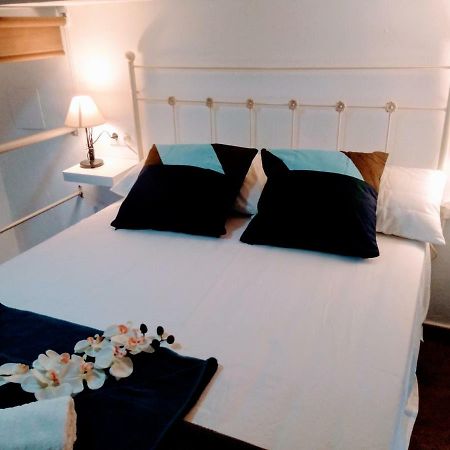 סביליה Wish Suite Barrio De Leon En Triana מראה חיצוני תמונה