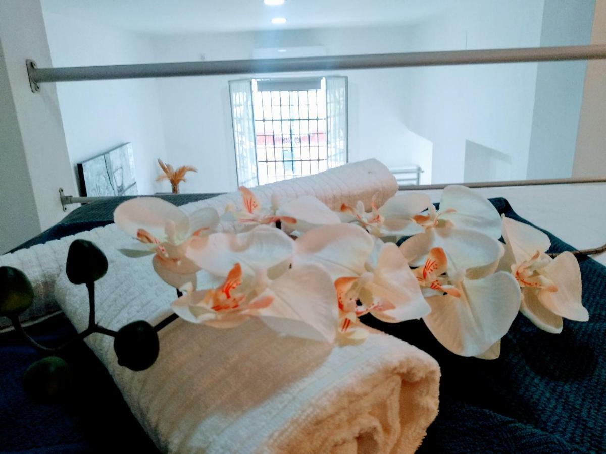 סביליה Wish Suite Barrio De Leon En Triana מראה חיצוני תמונה